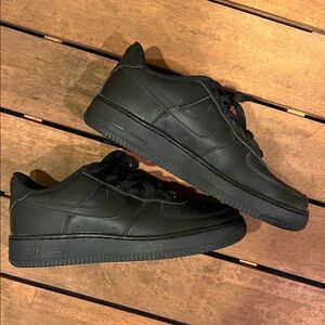 Triple Black AF1 Sneakers